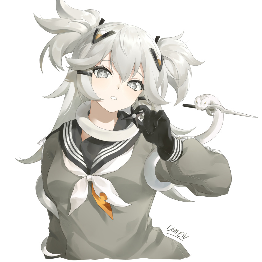 +_+ 1girl absurdres alchemy_stars artist_name bangs black_gloves florine_(alchemy_stars) gloves grey_hair grey_shirt hair_ornament hand_up highres long_hair long_sleeves looking_at_viewer neckerchief open_mouth sailor shirt shuriken simple_background snake solo two_side_up van.elv weapon white_background white_neckerchief