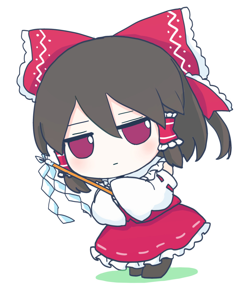 1girl black_footwear black_hair bow closed_mouth full_body fumo_(doll) gohei hair_bow hair_tubes hakurei_reimu highres looking_at_viewer red_bow red_eyes red_skirt rei_(tonbo0430) ribbon-trimmed_sleeves ribbon_trim short_hair simple_background skirt solo standing touhou white_background wide_sleeves