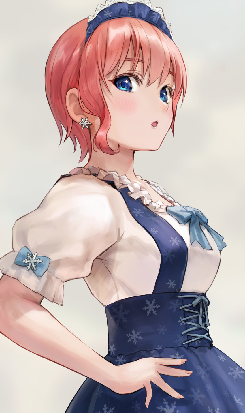 1girl :o absurdres bangs blue_bow blue_corset blue_eyes blush bow commentary_request corset go-toubun_no_hanayome grey_background hand_on_hip highres ishiyuki looking_at_viewer nakano_ichika pink_hair puffy_short_sleeves puffy_sleeves revision short_hair short_sleeves simple_background solo upper_body