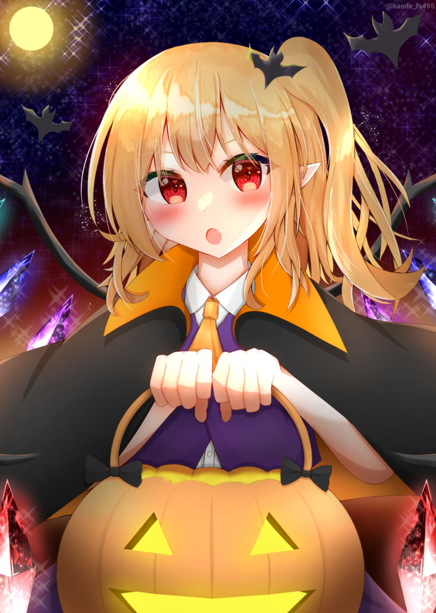 1girl ascot basket bat_(animal) bat_hair_ornament black_cape blonde_hair cape crystal flandre_scarlet full_moon hair_ornament highres holding holding_basket jack-o'-lantern kaede_(kaede_fs495) looking_at_viewer medium_hair moon no_headwear one_side_up outdoors red_eyes solo touhou upper_body wings yellow_ascot