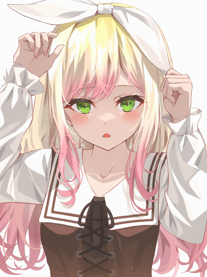 1girl alternate_costume arms_up blonde_hair blush bow bow_hairband brown_shirt embarrassed gradient_hair green_eyes hair_bow hairband highres hololive long_hair long_sleeves looking_at_viewer momosuzu_nene multicolored_hair norio_(noriosub) pink_hair sailor_collar shirt solo upper_body virtual_youtuber white_bow white_hairband white_sailor_collar