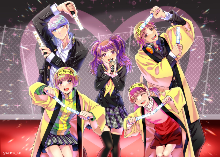 2boys 3girls :d artist_name badge black_skirt black_thighhighs brown_hair button_badge closed_eyes dancing doujima_nanako facing_viewer glowstick grey_eyes grey_hair hanamura_yousuke hand_on_own_cheek hand_on_own_face headband headphones headphones_around_neck heart highres holding holding_microphone houndstooth idol jacket kujikawa_rise long_hair long_sleeves microphone multiple_boys multiple_girls music narukami_yuu neckerchief persona persona_4 pink_shirt sato-pon satonaka_chie school_uniform shirt short_hair short_twintails singing skirt smile standing thigh-highs track_jacket twintails wotagei yellow_jacket yellow_neckerchief