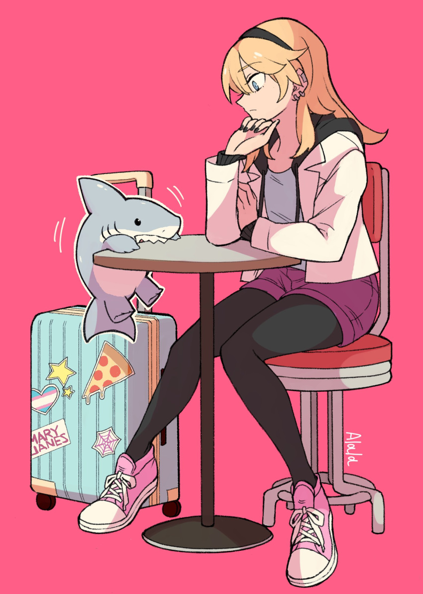 1girl black_leggings blonde_hair blue_eyes breasts chair commentary denim denim_shorts full_body gwen_stacy highres leggings luggage marvel medium_breasts nail_polish shark shoes short_shorts shorts sitting sneakers spider-gwen spider-man_(series) sushi_pizza_rrr symbol-only_commentary table