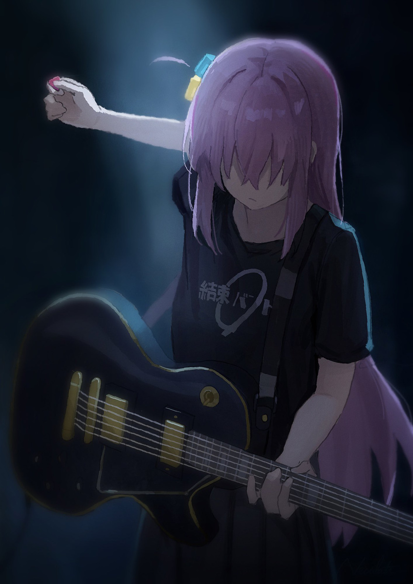 1girl bangs black_shirt blue_eyes bocchi_the_rock! closed_mouth covered_eyes cowboy_shot cube_hair_ornament electric_guitar gibson_les_paul gotou_hitori grey_skirt guitar hair_ornament hair_over_eyes highres im_catfood instrument long_hair music pink_hair playing_instrument pleated_skirt shirt short_sleeves skirt solo