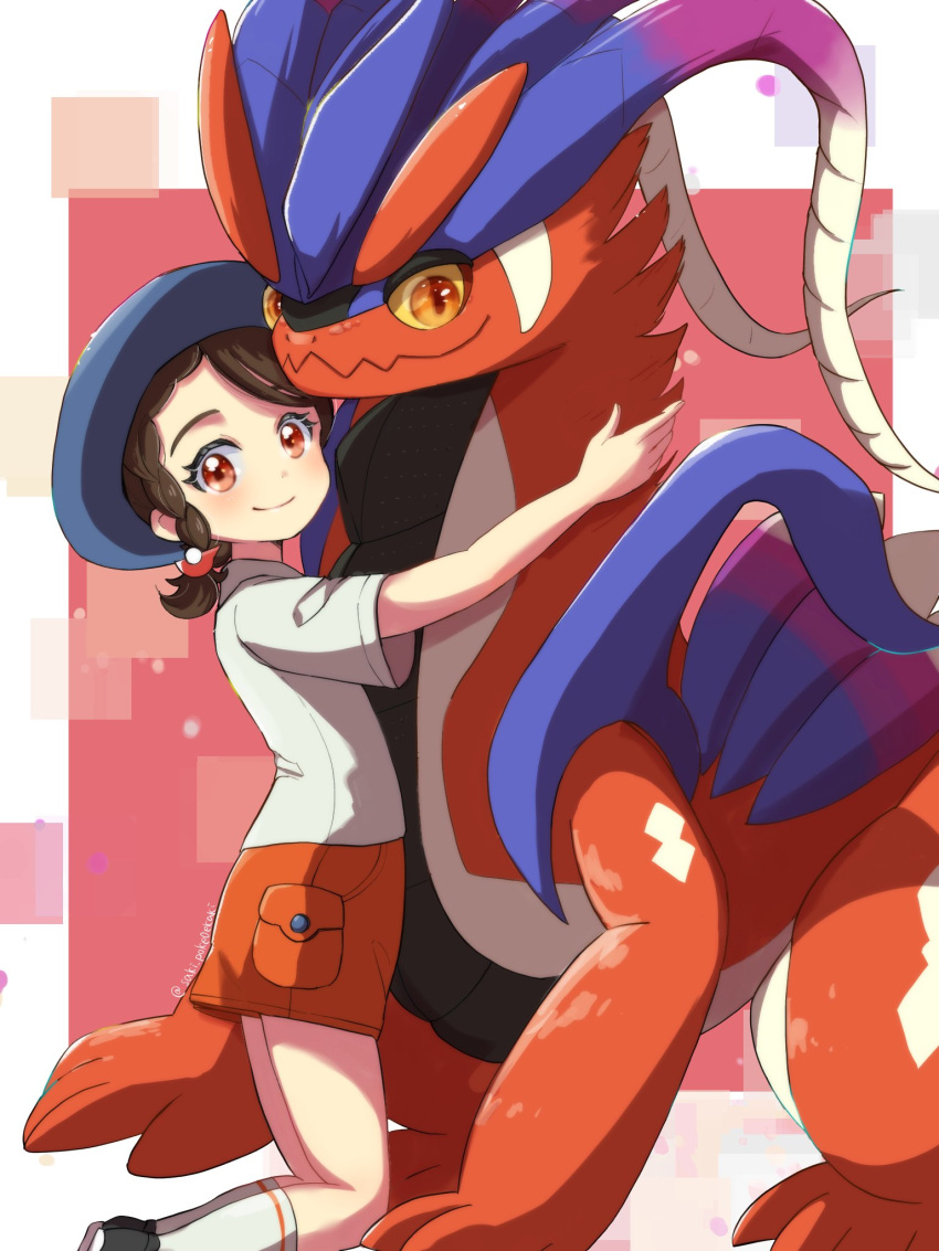 1girl bangs braid brown_eyes brown_hair closed_mouth commentary_request eyelashes from_side hat highres hug juliana_(pokemon) koraidon looking_at_viewer orange_shorts pokemon pokemon_(creature) pokemon_(game) pokemon_sv saki_pokeoekaki shirt short_sleeves shorts smile socks white_socks