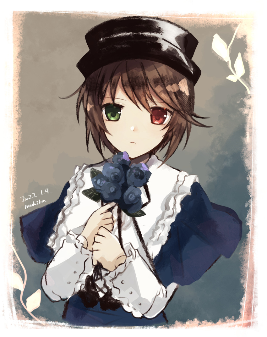 1girl :&lt; androgynous artist_name bangs black_headwear black_ribbon black_vest blue_capelet blue_flower blue_pants blue_rose bouquet brown_hair capelet dated doll doll_joints expressionless flower frills green_eyes hair_between_eyes hat heterochromia highres holding holding_bouquet joints koto_(shiberia39) lace-up_top leaf light_frown long_sleeves looking_at_viewer neck_ribbon pants plant red_eyes ribbon rose rozen_maiden shirt short_hair signature solo souseiseki swept_bangs upper_body very_short_hair vest vines white_shirt