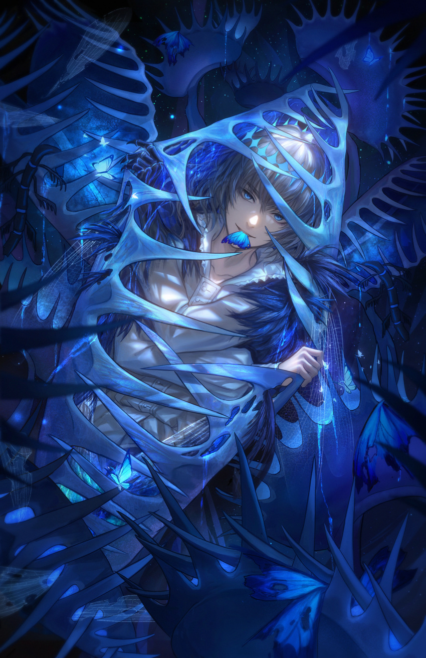 1boy absurdres arthropod_boy black_cloak blue_butterfly blue_eyes blue_theme bug butterfly claws cloak crossed_arms diamond_hairband dragonfly_wings fate/grand_order fate_(series) fur-trimmed_cloak fur_trim grey_hair hair_between_eyes highres liquid looking_at_viewer male_focus medium_hair mouth_hold oberon_(fate) oberon_(third_ascension)_(fate) plant qingyuan shirt sky smirk solo spoilers star_(sky) starry_sky upper_body venus_flytrap white_shirt