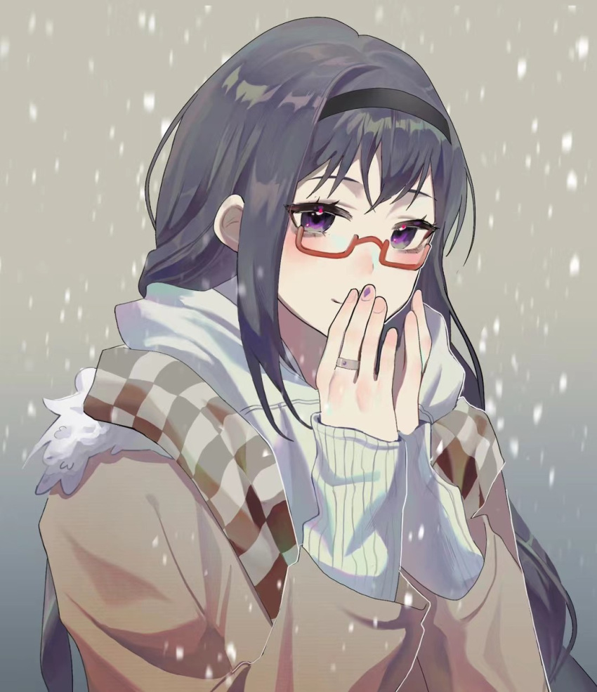 1girl akemi_homura alternate_costume bangs black_hair black_hairband brown_background brown_jacket brown_scarf checkered_clothes checkered_scarf from_side fur-trimmed_jacket fur_trim glasses hairband hands_on_own_face hands_up highres jacket jewelry long_hair long_sleeves looking_at_viewer mahou_shoujo_madoka_magica portrait red-framed_eyewear ring scarf semi-rimless_eyewear shao_jiu simple_background smile snowing solo under-rim_eyewear violet_eyes winter_clothes
