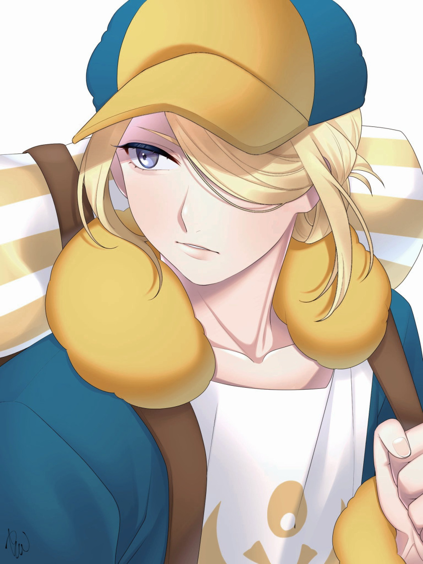 1boy blonde_hair clenched_hand collarbone commentary_request grey_eyes hair_over_one_eye hana_e_(ka_e0128) hand_up hat highres jumpsuit looking_to_the_side male_focus parted_lips pokemon pokemon_(game) pokemon_legends:_arceus signature simple_background solo strap upper_body volo_(pokemon) white_background yellow_headwear