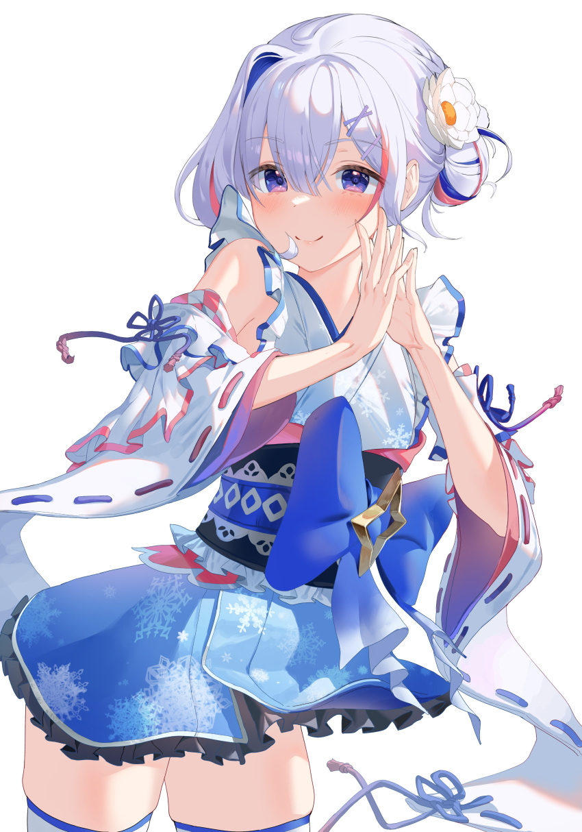 1girl absurdres amane_kanata bangs blue_bow blue_hair bow frills hair_ornament hairclip highres hololive japanese_clothes kimono multicolored_hair obi obi_bow pink_hair sash short_hair short_kimono smile solo standing streaked_hair violet_eyes virtual_youtuber white_background white_hair wodnjs6712