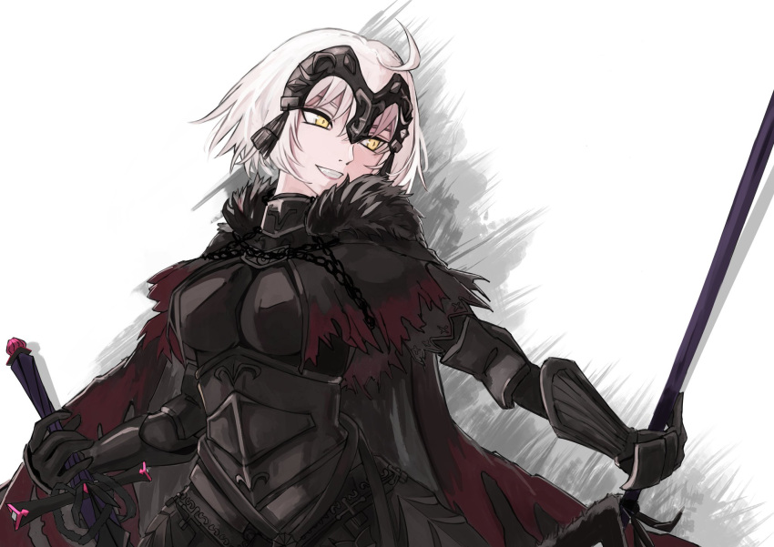 1girl ahoge armor armored_dress black_cape black_dress breasts breasts_apart cape chain dress fate/grand_order fate_(series) gauntlets grin headpiece highres holding holding_sword holding_weapon jeanne_d'arc_alter_(fate) kou_0623 short_hair smile solo standing sword weapon white_background white_hair yellow_eyes