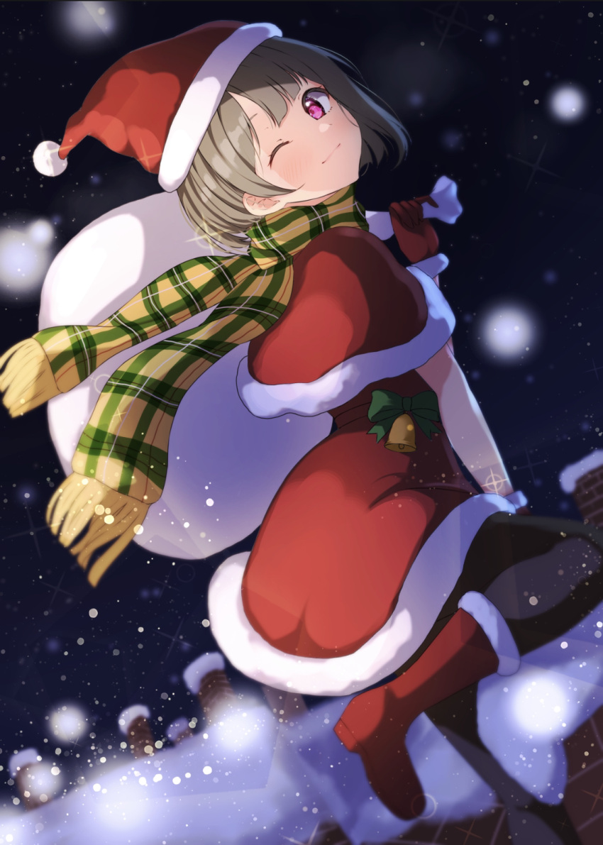 1girl bangs bell black_pantyhose blurry blurry_background bob_cut boots brown_hair capelet chimney christmas closed_mouth dress floating fringe_trim fur-trimmed_capelet fur-trimmed_dress fur-trimmed_footwear fur_trim gloves hat highres holding holding_sack light_particles looking_at_viewer love_live! love_live!_nijigasaki_high_school_idol_club nakasu_kasumi night night_sky one_eye_closed outdoors over_shoulder pantyhose plaid plaid_scarf red_capelet red_dress red_eyes red_footwear red_gloves red_headwear sack santa_boots santa_gloves santa_hat scarf short_dress short_hair sky smile solo sophiaenju sparkling_eyes violet_eyes wind yellow_scarf