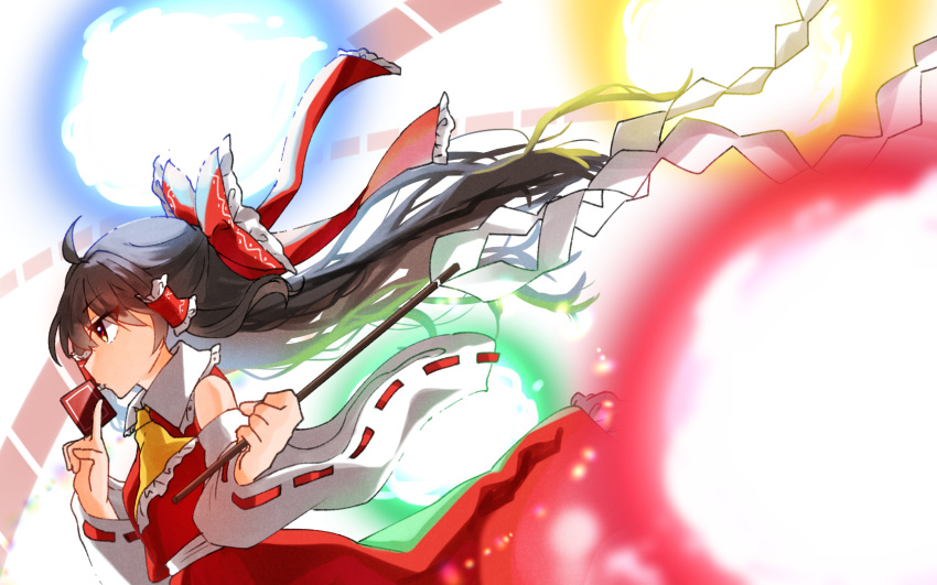 1girl ahoge ascot bangs black_hair bow closed_mouth commentary_request detached_sleeves fantasy_seal from_side gohei hair_bow hair_tubes hakurei_reimu highres holding long_hair manachiyuu ofuda red_bow red_eyes ribbon-trimmed_sleeves ribbon_trim sidelocks solo spell_card touhou upper_body wide_sleeves yellow_ascot
