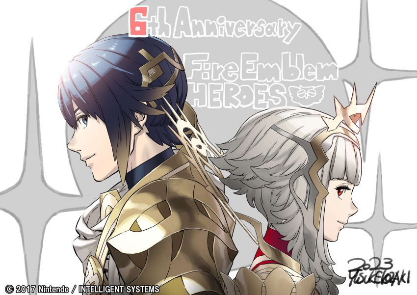 1boy 1girl 2023 alfonse_(fire_emblem) anniversary armor back-to-back bangs blonde_hair blue_eyes blue_hair blunt_bangs character_print closed_mouth commentary_request copyright_name feh_(fire_emblem_heroes) fire_emblem fire_emblem_heroes from_side gradient_hair grey_hair hair_ornament height_difference highres kozaki_yuusuke looking_at_another looking_to_the_side multicolored_hair official_alternate_hairstyle official_art profile red_eyes short_hair_with_long_locks shoulder_armor sidelocks signature smile tiara two-tone_hair veronica_(fire_emblem)