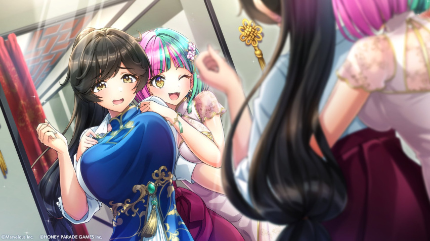 2girls bracelet brown_hair chinese_clothes dolphin_wave green_hair helly_lewis highres jewelry long_hair mirror mole mole_under_mouth multicolored_hair multiple_girls official_art one_eye_closed ootomo_takuji open_mouth purple_hair reflection short_hair smile two-tone_hair yabame_yume yellow_eyes