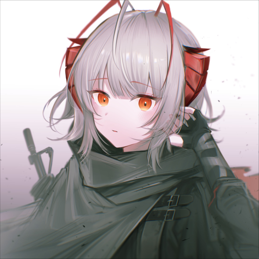 1girl antenna_hair arknights arm_up bangs black_gloves blunt_bangs blush cloak commission fingerless_gloves gloves grey_hair highres horns looking_at_viewer multicolored_hair official_alternate_costume orange_eyes parted_lips pixiv_commission redhead short_hair solo two-tone_hair upper_body w_(arknights) yunnasu