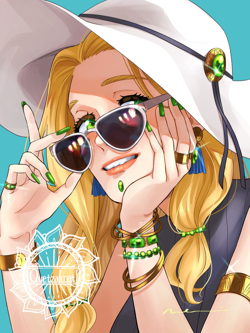 1girl blonde_hair bracelet fate/grand_order fate_(series) green_eyes green_nails hat highres ishiyaki_moimo jewelry lips nail_polish portrait quetzalcoatl_(fate) ring smile solo sunglasses