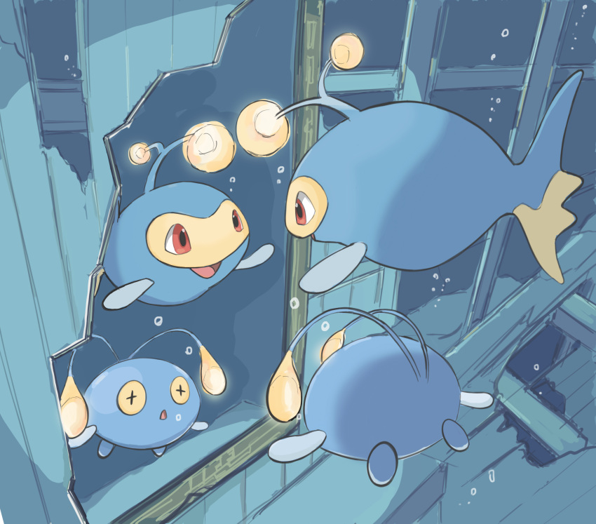 air_bubble broken_mirror bubble chinchou highres lanturn looking_at_mirror mirror momota_pix no_humans open_mouth pokemon pokemon_(creature) red_eyes smile swimming triangle_mouth underwater yellow_eyes