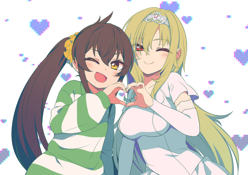 2girls blonde_hair breasts brown_hair commentary_request dress elbow_gloves eyes_visible_through_hair fuu_(koneko_no_yomeiri) gloves hair_ornament hair_over_one_eye hair_scrunchie heart heart_background heart_hands heart_hands_duo highres idolmaster idolmaster_cinderella_girls idolmaster_cinderella_girls_starlight_stage kurosaki_chitose large_breasts long_hair matoba_risa multiple_girls one_eye_closed open_mouth red_eyes scrunchie shirt smile striped striped_shirt twintails white_dress white_gloves yellow_eyes