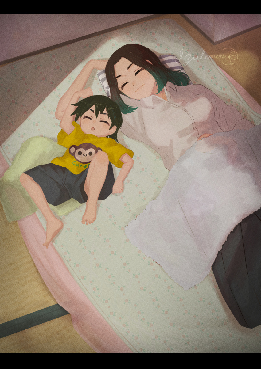 :&lt; absurdres aged_down arm_behind_head arm_up artist_logo artist_name barefoot bedroom black_hair black_shorts black_skirt blanket bob_cut breasts closed_eyes clothes_writing commentary dress_shirt english_text eyelashes female_child futon gaen_tooe gradient_hair green_hair highres izu_lemon kanbaru_suruga knee_up large_breasts letterboxed light_smile lying medium_hair monkey monogatari_(series) mother_and_daughter multicolored_hair multiple_girls on_bed on_floor open_mouth parted_hair pillow shirt short_hair shorts side-by-side signature skirt sleeping smile t-shirt tatami thick_eyebrows two-tone_hair white_shirt wooden_floor yellow_shirt