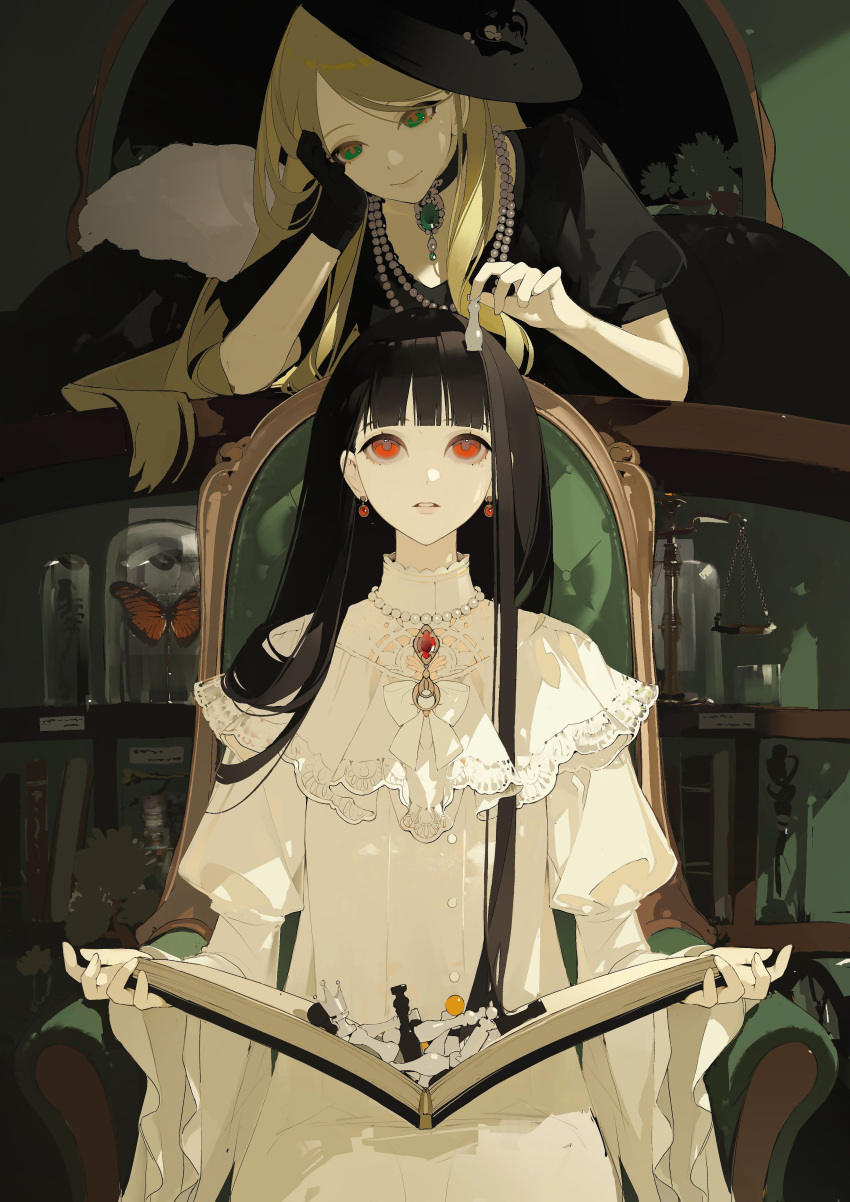2girls absurdres black_gloves black_hair blonde_hair book bug butterfly chair chess_piece chongzhen_085 dress earrings gem gloves green_eyes hat highres jewelry light_smile lips long_hair looking_at_another multiple_girls necklace original parted_lips pearl_necklace red_eyes sitting