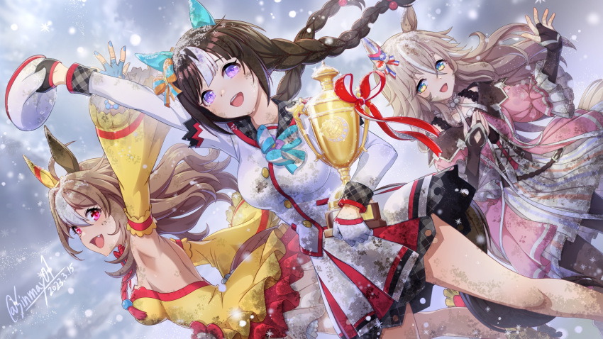 3girls :d animal_ears beret black_gloves blunt_bangs bow bowtie braid breasts brown_hair copano_rickey_(umamusume) dated detached_sleeves double_bun dress dutch_angle ear_covers fang gloves grey_hair hair_between_eyes hair_bun half_gloves hat headwear_removed highres hokko_tarumae_(umamusume) holding holding_clothes holding_hat holding_trophy horse_ears horse_girl large_breasts long_hair long_sleeves medium_hair multicolored_hair multiple_girls pink_dress sailor_hat shinmai_(kyata) sideboob single_ear_cover smile snowing thick_eyebrows twin_braids twitter_username two-tone_hair umamusume violet_eyes white_gloves white_hair white_headwear wonder_acute_(umamusume)