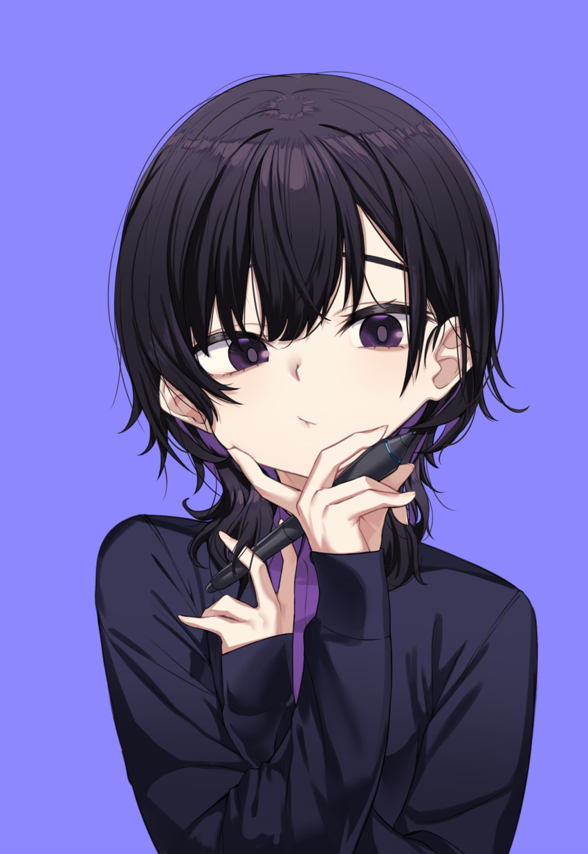 1girl absurdres black_hair black_jacket blue_background closed_mouth collared_shirt dress_shirt hair_between_eyes hands_up highres holding holding_stylus ivan_wang jacket long_sleeves looking_at_viewer open_clothes open_jacket original purple_shirt shirt simple_background sleeves_past_wrists solo stylus violet_eyes