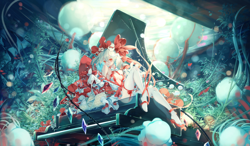 1girl absurdres alternate_costume bare_shoulders blonde_hair blush bow bowtie breasts bubble center_opening chinese_commentary commentary_request crystal dress fang flandre_scarlet flower full_body gloves grand_piano hair_between_eyes hair_ribbon high_heels highres instrument jellyfish leaf looking_at_viewer medium_hair on_piano parted_lips partial_commentary piano plant pointy_ears red_eyes red_flower red_footwear red_ribbon red_rose revision ribbon rose seelehan sheet_music shoes single_shoe sitting small_breasts smile solo thigh-highs toes touhou wet white_bow white_bowtie white_dress white_flower white_gloves white_thighhighs wings