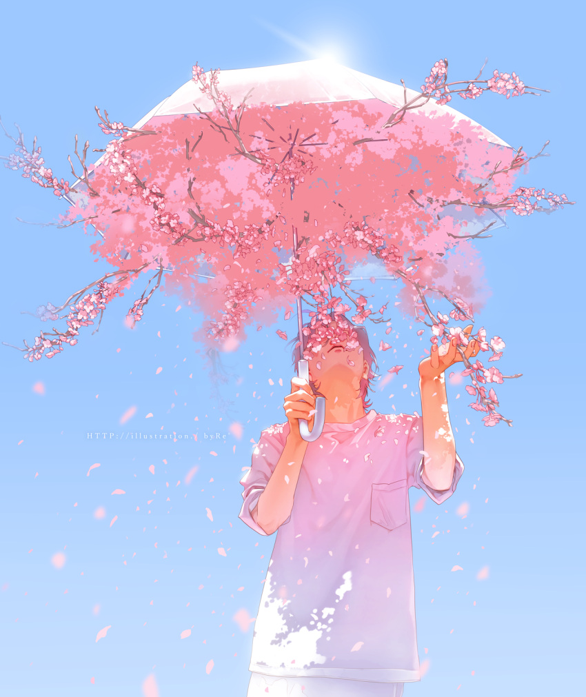 1boy blue_sky branch breast_pocket brown_hair cherry_blossoms closed_mouth day falling_petals highres holding holding_umbrella looking_up male_focus original outdoors pants petals pocket rido_(ridograph) shirt short_hair sky solo spring_(season) sun umbrella white_pants white_shirt