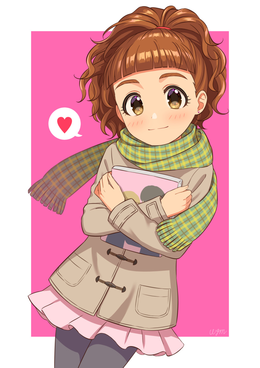 1girl artist_name black_pantyhose blush book bow brown_eyes brown_hair closed_mouth coat curly_hair green_scarf grey_coat grid_background hair_bow heart highres holding holding_book idolmaster idolmaster_cinderella_girls idolmaster_cinderella_girls_starlight_stage long_hair long_sleeves looking_at_viewer messy_hair ohnishi_yuriko pantyhose pink_background pink_skirt plaid plaid_scarf scarf simple_background skirt smile solo speech_bubble wgm_oekaki