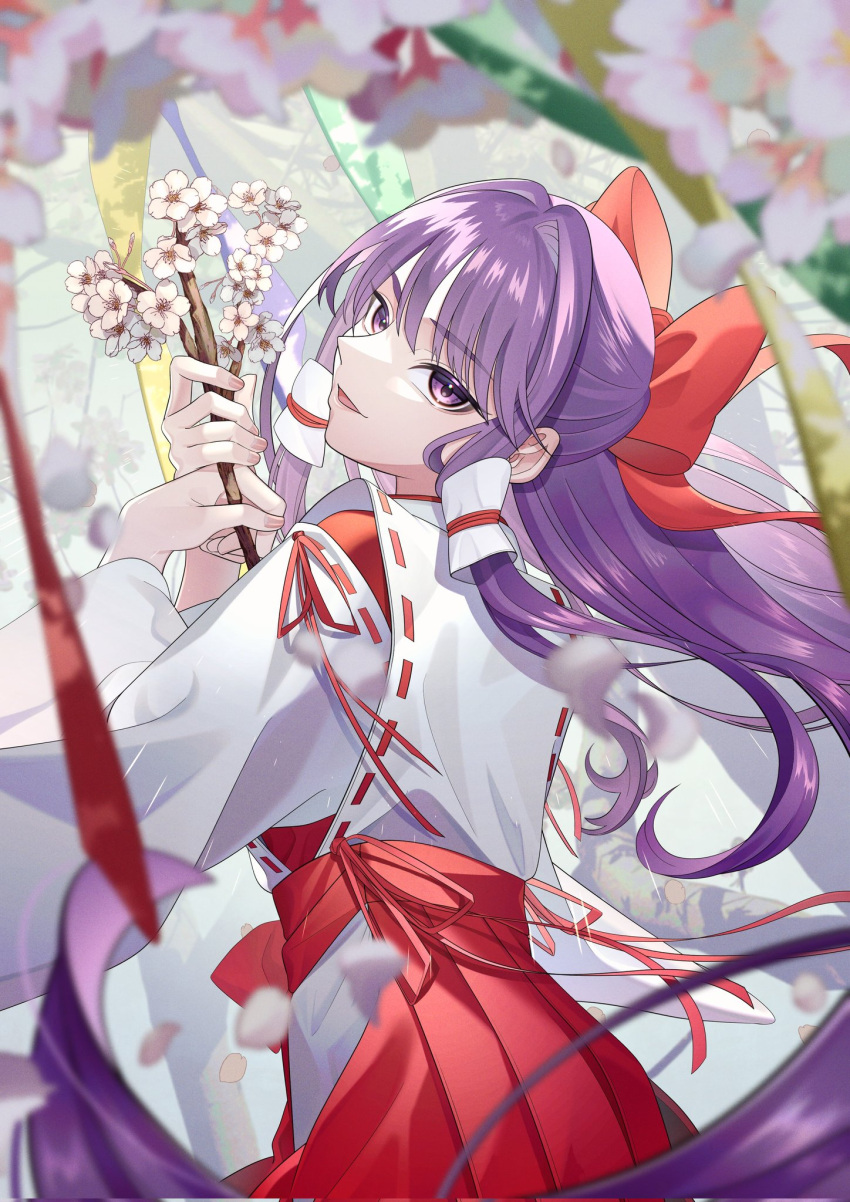 1girl blurry blurry_background bow branch cherry_blossoms falling_petals floating_hair guumin hair_bow hair_tubes hakama hakama_skirt hakurei_reimu hakurei_reimu_(pc-98) hands_up highres hip_vent holding holding_branch japanese_clothes large_bow long_hair looking_at_viewer miko open_mouth petals purple_hair red_bow red_hakama red_ribbon ribbon ribbon-trimmed_sleeves ribbon_trim sidelocks skirt solo touhou touhou_(pc-98) upper_body very_long_hair violet_eyes wind