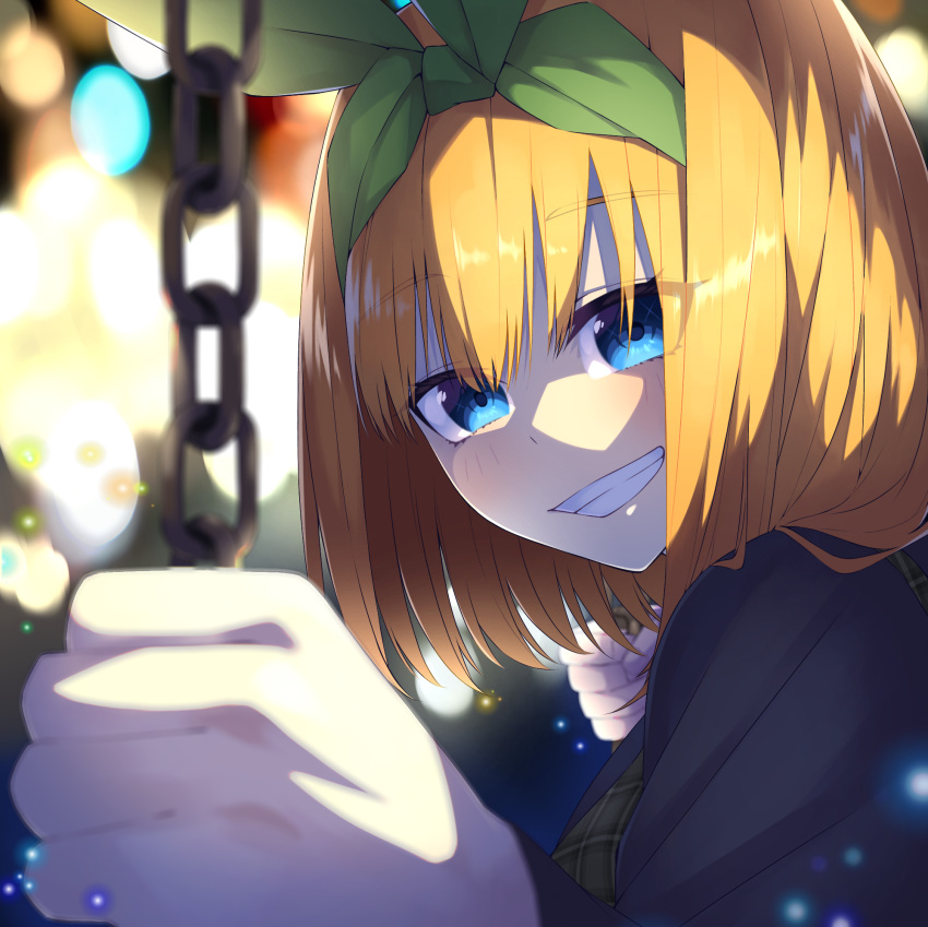 1girl black_jacket blue_eyes blurry blurry_background blush chain clenched_hands commentary_request depth_of_field eyelashes eyes_visible_through_hair foreshortening go-toubun_no_hanayome green_hairband green_ribbon grin hair_between_eyes hair_over_shoulder hair_ribbon hairband highres holding holding_chain jacket light_particles looking_at_viewer medium_hair nakano_yotsuba orange_hair ribbon smile solo straight_hair swing tamago_sando