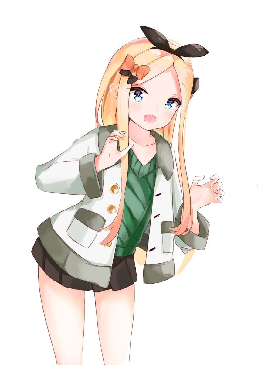 1girl :d abigail_williams_(fate) absurdres black_bow black_hairband black_ribbon black_skirt blonde_hair blue_eyes bow claw_pose commentary_request fate/grand_order fate_(series) forehead green_sweater hair_bow hair_ribbon hairband hands_up highres jacket long_sleeves looking_at_viewer open_clothes open_jacket orange_bow parted_bangs pleated_skirt ribbon simple_background skirt smile solo sweater white_background white_jacket yukaa