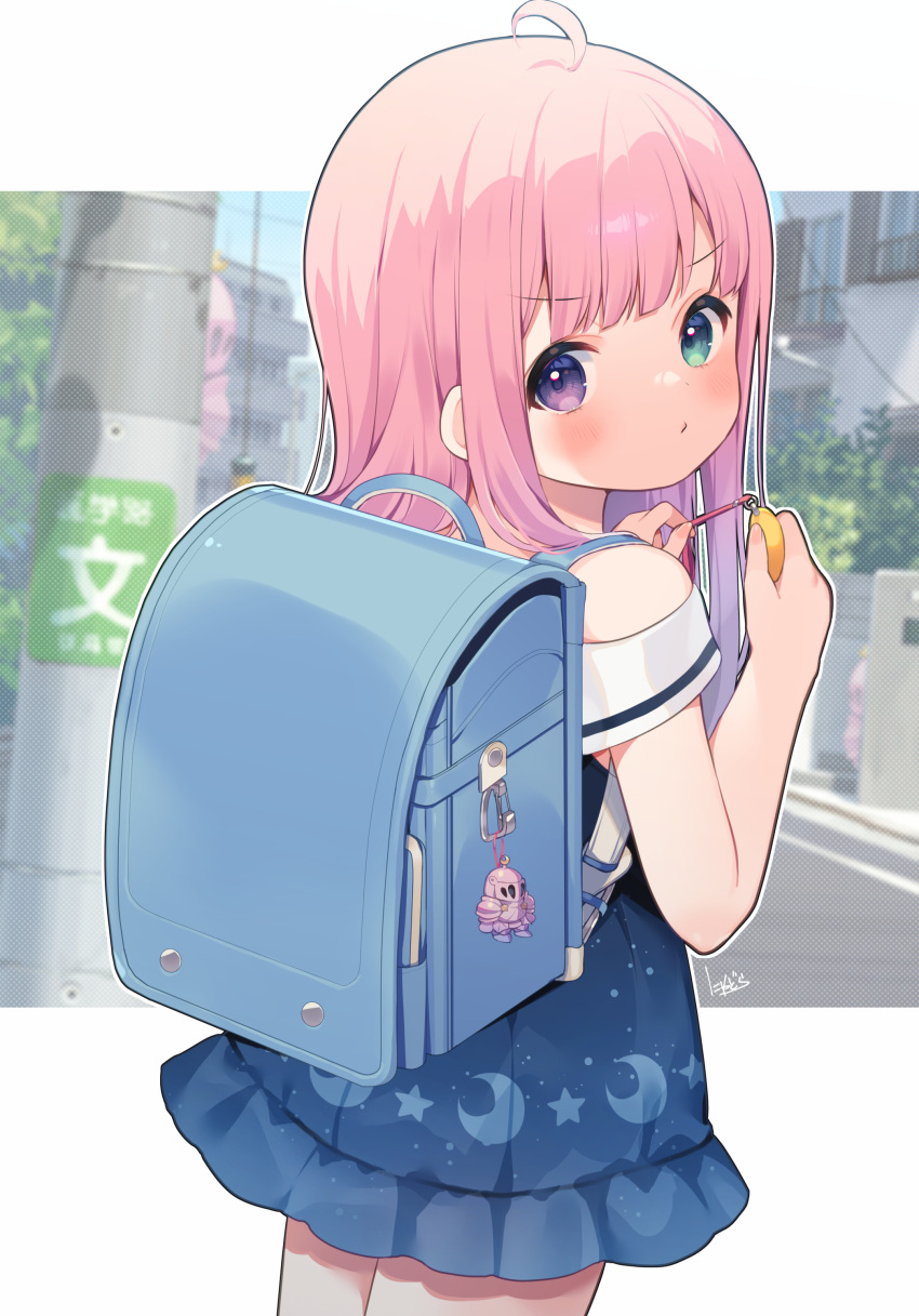1girl absurdres aged_down ahoge backpack bag blue_dress blue_hair blurry blurry_background blush crime_prevention_buzzer dress from_behind gradient_hair green_eyes heterochromia highres himemori_luna hololive long_hair looking_at_viewer multicolored_hair nyasunyadoora official_alternate_costume outside_border photo_background pink_hair pout randoseru solo standing straight_hair violet_eyes virtual_youtuber
