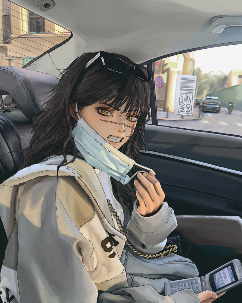 1girl angry black_hair car car_interior cellphone chainsaw_man clenched_teeth commentary cross_scar eyewear_on_head flip_phone highres hood hooded_jacket jacket long_hair looking_at_viewer mask motor_vehicle mouth_mask phone removing_mask ringed_eyes scar scar_on_cheek scar_on_face solo sunglasses surgical_mask taorotana teeth upper_body yellow_eyes yoru_(chainsaw_man)
