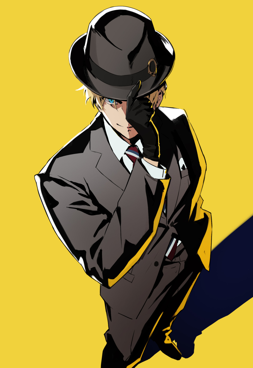 1boy absurdres black_footwear black_gloves blonde_hair blue_eyes collared_shirt fedora foot_out_of_frame formal gloves grey_headwear grey_jacket grey_pants grey_suit hand_on_headwear hat highres holostars jacket kishido_temma looking_at_viewer male_focus necktie official_alternate_costume one_eye_covered pants red_necktie saku_(sakudeji) shadow shirt short_hair simple_background smile standing striped_necktie suit virtual_youtuber white_shirt yellow_background