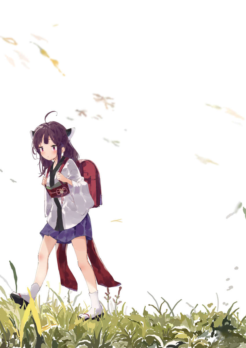 1girl backpack bag black_footwear blue_skirt brown_hair closed_mouth commentary_request day headgear highres japanese_clothes kimono lamb_(hitsujiniku) long_hair long_sleeves looking_at_viewer low_twintails obi outdoors pleated_skirt randoseru sash simple_background skirt socks solo touhoku_kiritan twintails violet_eyes voiceroid walking white_background white_kimono white_socks wide_sleeves zouri