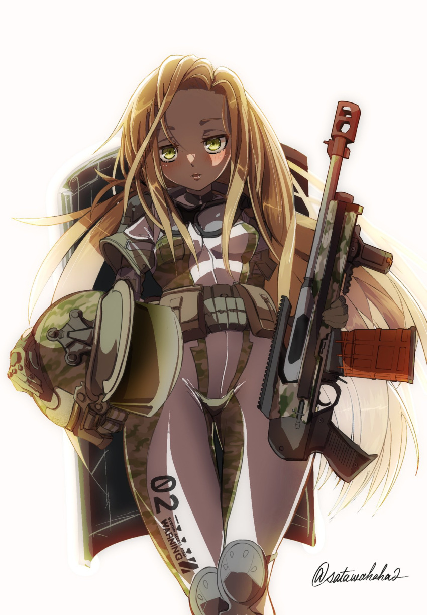 1girl bandolier blonde_hair blush bodysuit breasts camouflage camouflage_bodysuit clothes_writing gloves goddess_of_victory:_nikke goggles goggles_around_neck green_eyes gun headwear_removed helmet helmet_removed highres holding holding_gun holding_helmet holding_weapon lips long_hair parted_bangs parted_lips satawahaha2 shade sidelocks simple_background skin_tight small_breasts soldier_fa_(nikke) solo standing thigh_gap twitter_username two-tone_bodysuit weapon white_background white_bodysuit