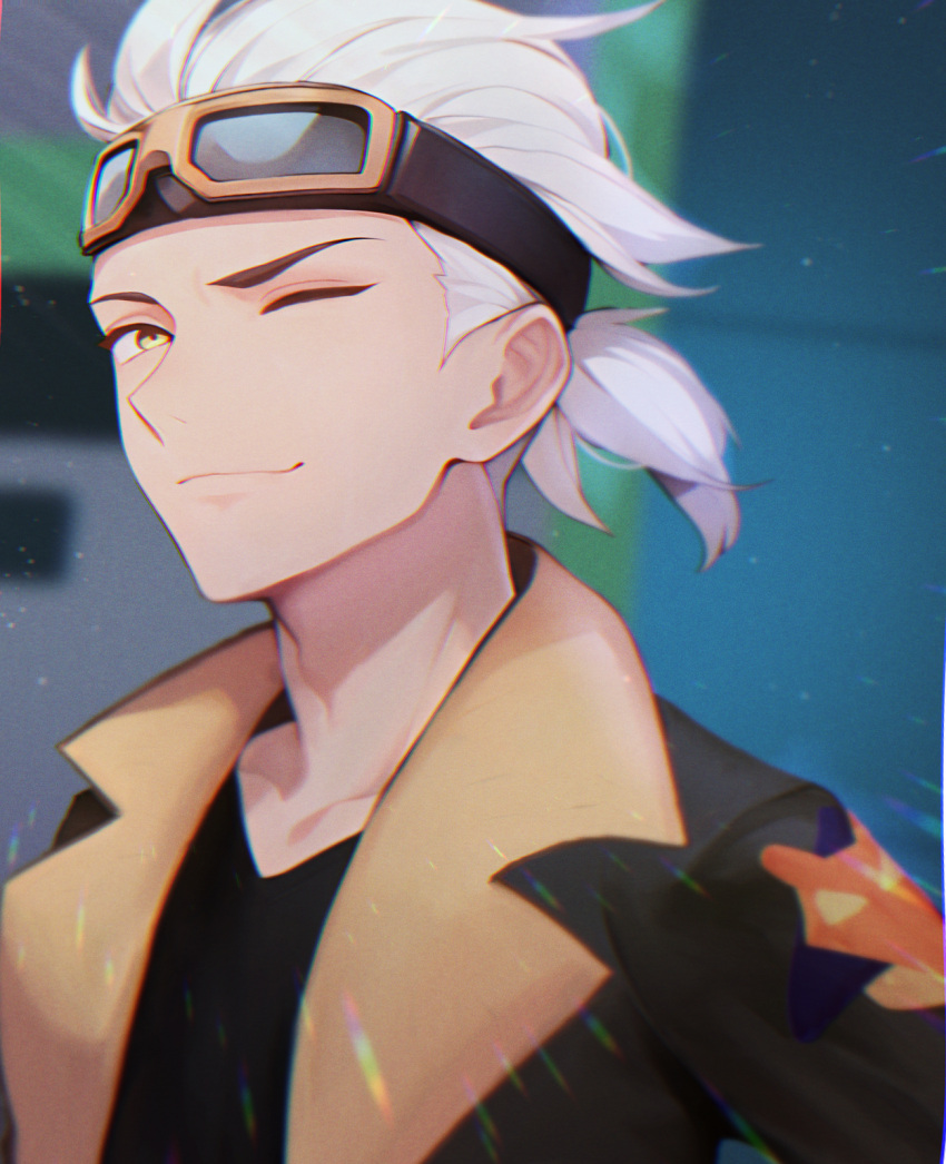 1boy ;) black_jacket black_shirt blurry blurry_background closed_mouth commentary_request friede_(pokemon) goggles goggles_on_head highres jacket male_focus one_eye_closed open_clothes open_jacket pokemon pokemon_(anime) pokemon_horizons shirt short_hair short_ponytail smile solo upper_body white_hair yaraku_(anyasan1001) yellow_eyes