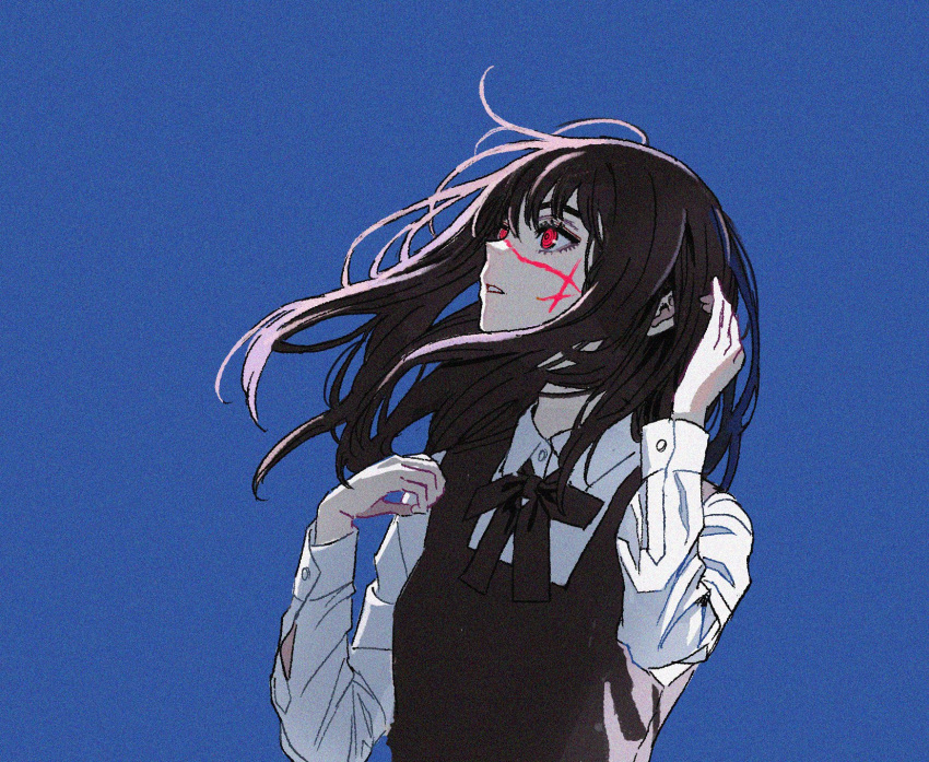 1girl black_dress black_hair black_ribbon blue_background breasts chainsaw_man dress floating_hair highres long_hair long_sleeves looking_up neck_ribbon pinafore_dress red_eyes ribbon ringed_eyes scar scar_on_face shiren_(ourboy83) shirt simple_background sleeveless sleeveless_dress small_breasts solo straight_hair upper_body white_shirt yoru_(chainsaw_man)