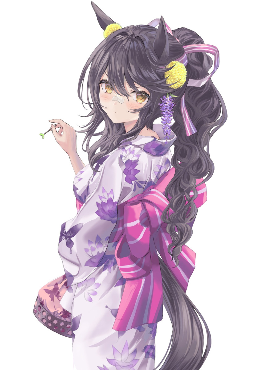 1girl alternate_costume animal_ears bandaid bandaid_on_face bandaid_on_nose black_hair blush closed_mouth commentary_request ear_ornament floral_print from_behind highres holding horse_ears horse_girl horse_tail japanese_clothes kimono long_hair long_sleeves looking_at_viewer looking_back narita_brian_(umamusume) purple_kimono simple_background solo tail tail_through_clothes tsurubami_(gaad5227) umamusume white_background yellow_eyes