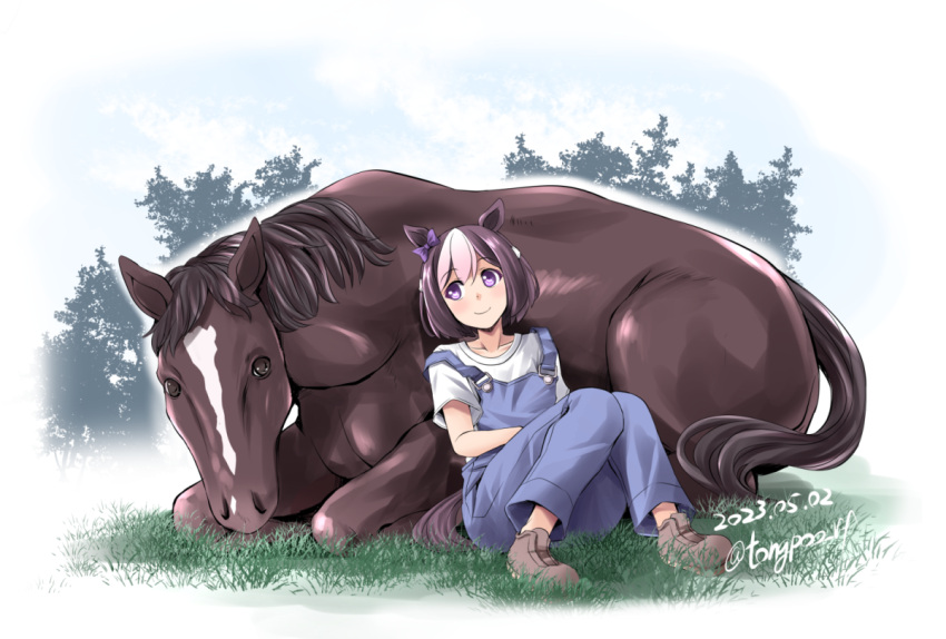 1girl animal_ears blue_overalls bow braid brown_footwear brown_hair casual collarbone commentary_request creature_and_personification dated ear_bow french_braid head_tilt horse horse_ears horse_girl horse_tail multicolored_hair official_alternate_costume on_grass outdoors overalls purple_bow shirt shoes short_sleeves sitting special_week_(racehorse) special_week_(umamusume) tail tonpuu tree twitter_username two-tone_hair umamusume violet_eyes white_hair white_shirt