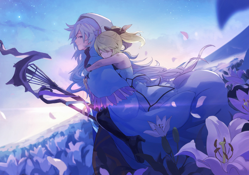 1boy 1girl ahoge artoria_pendragon_(fate) black_bow blonde_hair blue_sky bow carrying closed_eyes fate/grand_order fate_(series) field flower flower_field flower_knot gloves hair_between_eyes high_heels highres holding holding_staff hood hood_up hooded_robe long_hair looking_at_viewer merlin_(fate) outdoors petals piggyback profile robe saber_lily sky sleeping smile staff star_(sky) starry_sky tasuku_(otomebotan) thigh-highs very_long_hair violet_eyes white_gloves white_hair white_robe