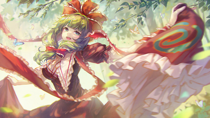 1girl animal blue_butterfly blunt_bangs bow brown_dress bug butterfly commission cut_bangs dress frilled_bow frilled_ribbon frills green_eyes green_hair hair_bow hair_ribbon highres kagiyama_hina kyusoukyu leaf long_hair open_mouth red_bow red_ribbon ribbon short_sleeves skeb_commission smile solo touhou upper_body