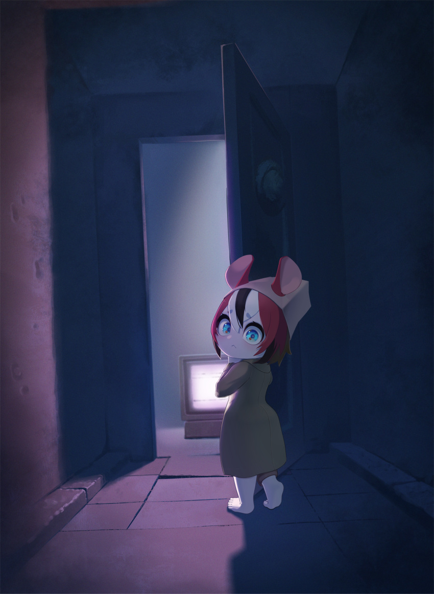 1girl absurdres animal_ears appleblossomtea bag black_hair blue_eyes brown_coat coat commentary door english_commentary frown hakos_baelz hallway hat highres hololive hololive_english mouse_ears mouse_girl multicolored_hair paper_bag redhead solo television virtual_youtuber white_hair