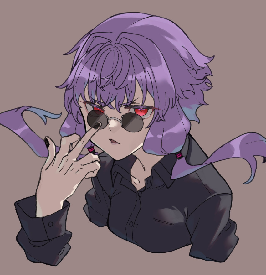 1girl adjusting_eyewear alternate_costume alternate_eye_color black_nails black_shirt brown_background commentary_request cropped_torso dress_shirt floating_hair glaring half-closed_eyes hand_up highres long_sleeves looking_at_viewer middle_finger open_mouth pince-nez popped_collar purple_hair red_eyes round_eyewear sanpaku shirt short_hair_with_long_locks simple_background solo sunglasses toriniku29 v-shaped_eyebrows vocaloid voiceroid yuzuki_yukari