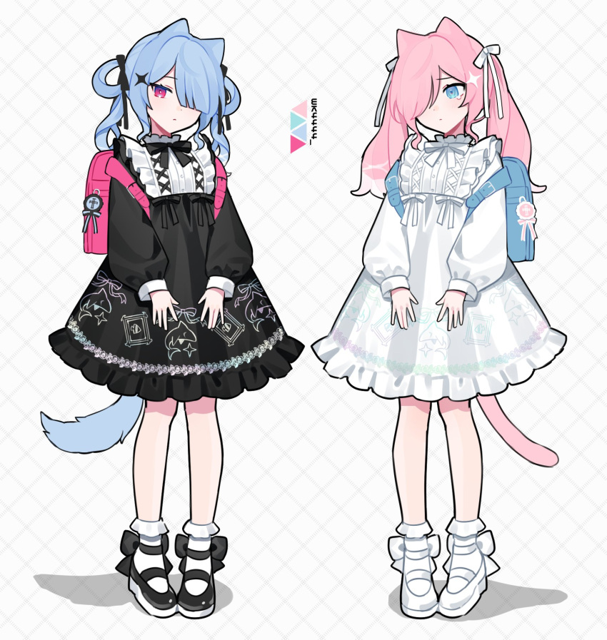 2girls backpack bag black_bow black_bowtie black_dress black_footwear blue_bag blue_eyes blue_hair bow bowtie dress full_body hair_over_one_eye hair_ribbon hair_rings highres long_hair long_sleeves multiple_girls original pink_bag pink_eyes pink_hair ribbon socks twintails waka_(wk4444) white_dress white_footwear white_ribbon white_socks