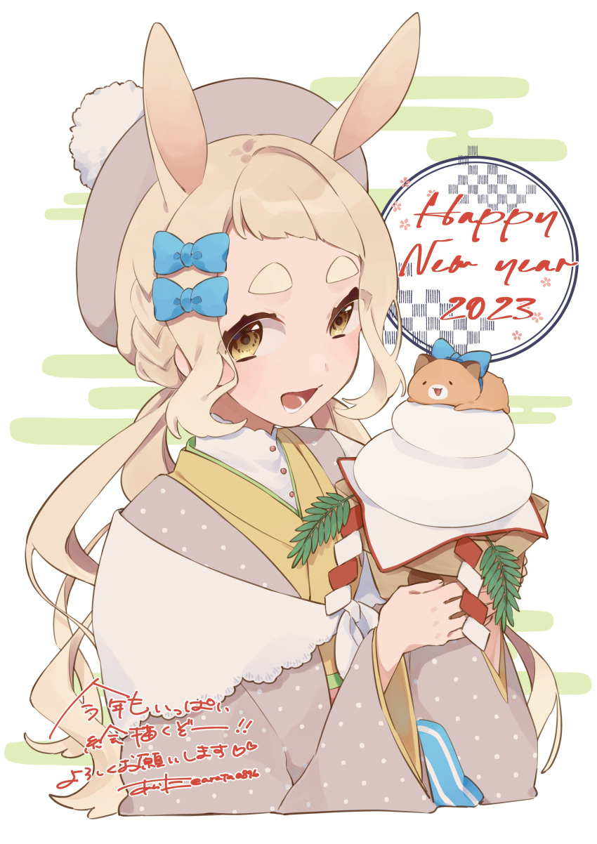 1girl 2023 absurdres animal_ears arata_(user_jjxc7843) beret blue_bow bow braid food gonzalez_(machita_chima) hair_bow happy_new_year hat highres japanese_clothes light_brown_hair long_sleeves low_twintails machita_chima mochi nijisanji open_mouth rabbit_ears short_bangs short_eyebrows thick_eyebrows translation_request twintails white_background yellow_eyes