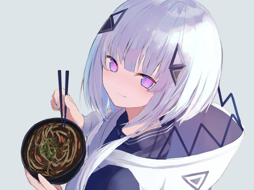 1girl black_shirt bowl cevio chopsticks closed_mouth commentary_request food grey_background grey_hair hair_ornament holding holding_bowl holding_chopsticks hood hood_down hooded_jacket jacket kafu_(cevio) kamitsubaki_studio looking_at_viewer looking_to_the_side poono shirt simple_background smile solo violet_eyes white_jacket