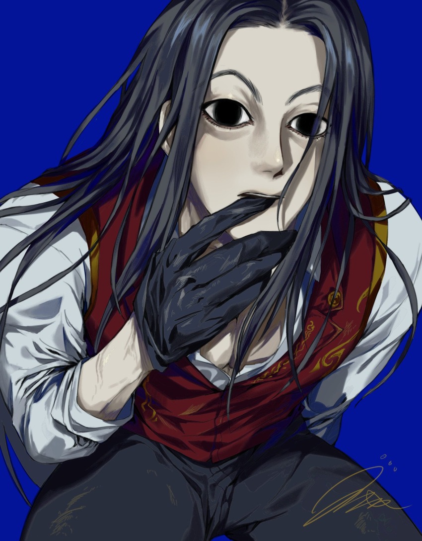 &lt;o&gt;_&lt;o&gt; 1boy black_eyes black_gloves black_hair black_pants blue_background expressionless finger_to_mouth gloves highres hunter_x_hunter illumi_zoldyck long_hair looking_at_viewer male_focus money_health pants red_vest shirt signature simple_background solo vest white_shirt